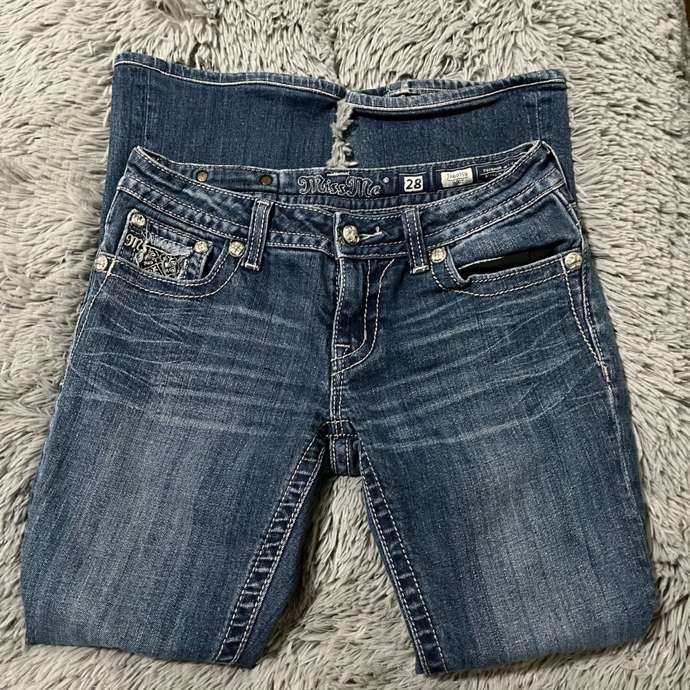 SALE! Miss Me Jeans size 28